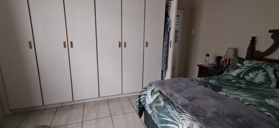 2 Bedroom Property for Sale in Bothasrus Eastern Cape